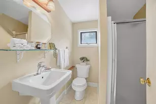 550 Sunderland Rd, Worcester, MA 01604 - Photo 19