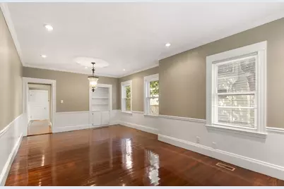 51 Wolcott Rd. #1, Brookline, MA 02467 - Photo 7