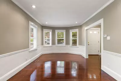 51 Wolcott Rd. #1, Brookline, MA 02467 - Photo 3