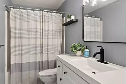 247 Millbury Ave, Millbury, MA 01527 - Photo 9