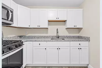 62-64 North St, New Bedford, MA 02740 - Photo 3