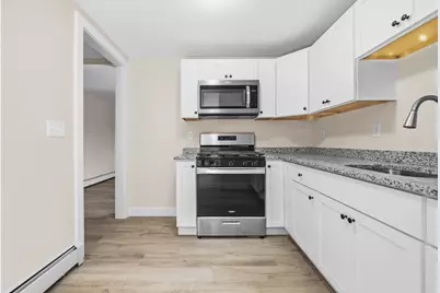 62-64 North St, New Bedford, MA 02740 - Photo 9