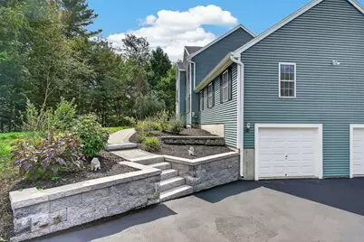 112 Saunders St, Gardner, MA 01440 - Photo 3