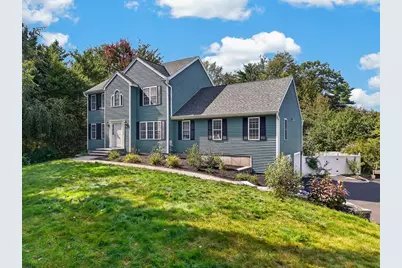 112 Saunders St, Gardner, MA 01440 - Photo 1