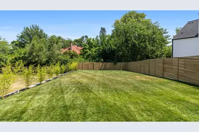 11 Algonquin Road #1, Newton, MA 02467 - Photo 39