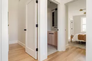 11 Lothrop St, Boston, MA 02135 - Photo 25