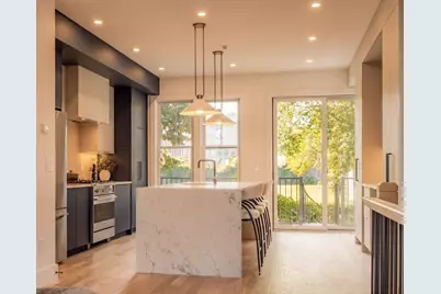 11 Lothrop St #11, Boston, MA 02135 - Photo 3