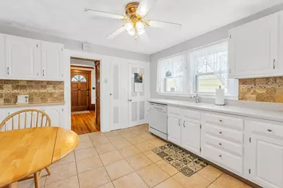 45 Hemlock Rd, Boston, MA 02132 - Photo 11