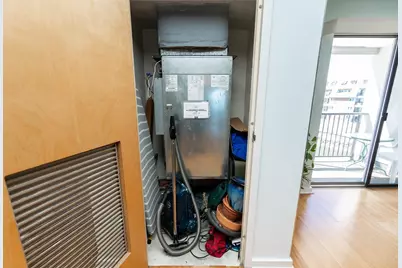 150 Lynnway #402, Lynn, MA 01902 - Photo 27