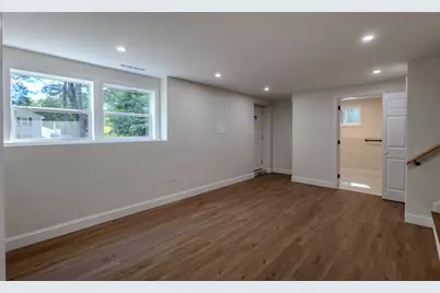 308 Laurel St, Bridgewater, MA 02324 - Photo 33