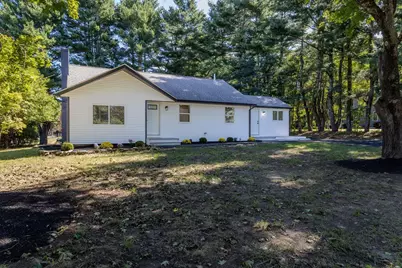 308 Laurel St, Bridgewater, MA 02324 - Photo 3
