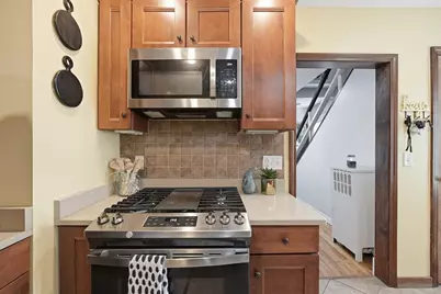 31 Wildrose Ave, Worcester, MA 01602 - Photo 13