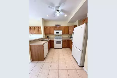 1200 Salem Street #165, Lynnfield, MA 01940 - Photo 5