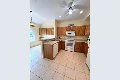 1200 Salem Street #165, Lynnfield, MA 01940 - Photo 7