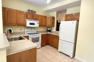 1200 Salem St, Lynnfield, MA 01940 - Photo 7