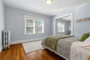 73 Highland St, Waltham, MA 02453 - Photo 3