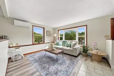39 Mountain St #39, Woburn, MA 01801 - Photo 3