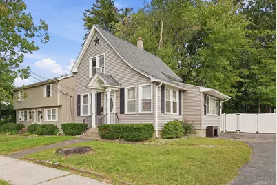 11 Garrity St, Chicopee, MA 01020 - Photo 3