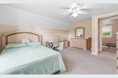 11 Garrity St, Chicopee, MA 01020 - Photo 23