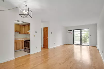 2353 Massachusetts #31, Cambridge, MA 02140 - Photo 3