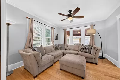 33 Union St, North Andover, MA 01845 - Photo 5