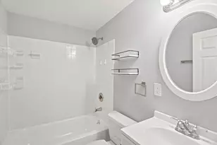 13 Cross St, Chelmsford, MA 01863 - Photo 15