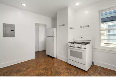 83 Francis St #5, Brookline, MA 02446 - Photo 15