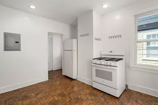 83 Francis St, Brookline, MA 02446 - Photo 15