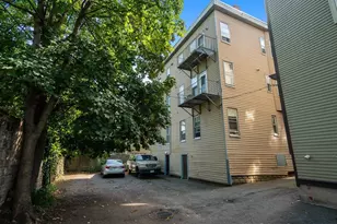 83 Francis St, Brookline, MA 02446 - Photo 23