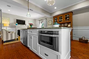616 E 4th St, Boston, MA 02127 - Photo 17
