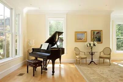 68 Sparks Street, Cambridge, MA 02138 - Photo 9