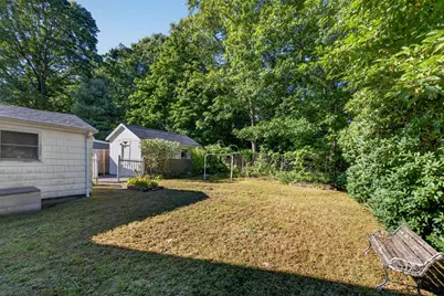 578 Valentine St, Fall River, MA 02720 - Photo 9