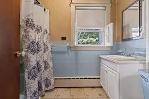 578 Valentine St, Fall River, MA 02720 - Photo 17