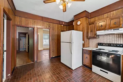 578 Valentine St, Fall River, MA 02720 - Photo 15
