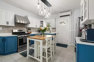 41 Burt, Boston, MA 02124 - Photo 7