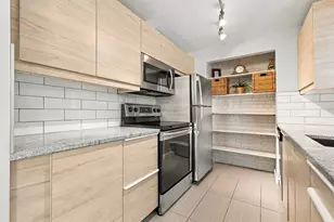 55 Greentree Ln, Weymouth, MA 02190 - Photo 11