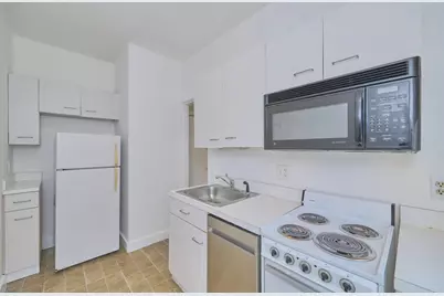 1677 Commonwealth Ave #12, Boston, MA 02135 - Photo 13
