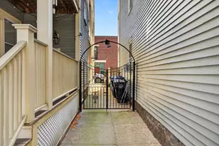 131 Derby St, Salem, MA 01970 - Photo 29
