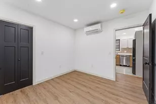 10 Buffalo Ct, Providence, RI 02909 - Photo 17