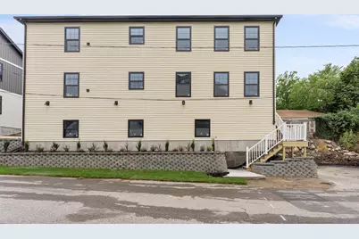 10 Buffalo Ct, Providence, RI 02909 - Photo 3