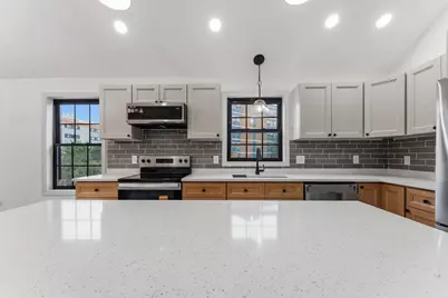 10 Buffalo Ct, Providence, RI 02909 - Photo 11