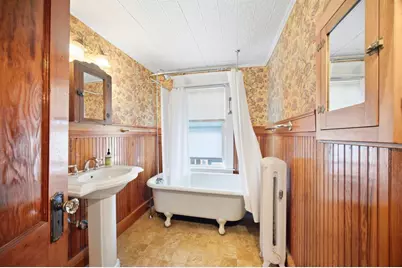 111 Greenacre Avenue, Longmeadow, MA 01106 - Photo 13