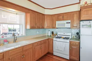 807 Shirley St, Winthrop, MA 02152 - Photo 9