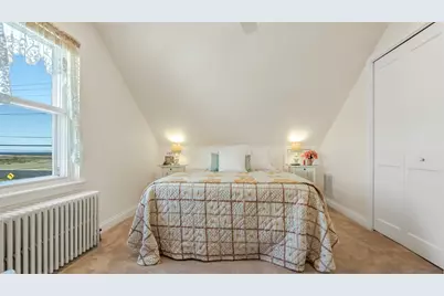 807 Shirley St, Winthrop, MA 02152 - Photo 23