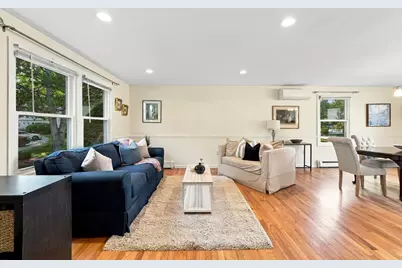 15 Northwoods Cir #15, Woburn, MA 01801 - Photo 3