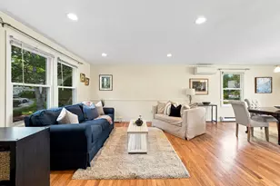 15 Northwoods Cir, Woburn, MA 01801 - Photo 3