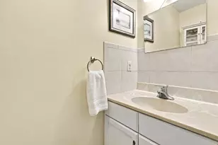 15 Northwoods Cir, Woburn, MA 01801 - Photo 17