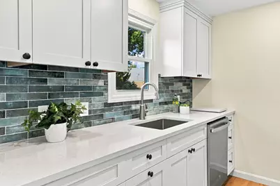 15 Northwoods Cir #15, Woburn, MA 01801 - Photo 13