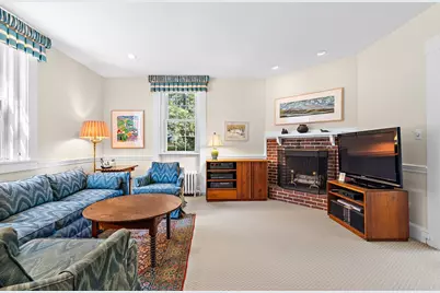 8 Oakmount Circle, Lexington, MA 02420 - Photo 7