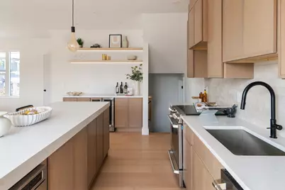 60 Franklin St #2, Somerville, MA 02145 - Photo 9
